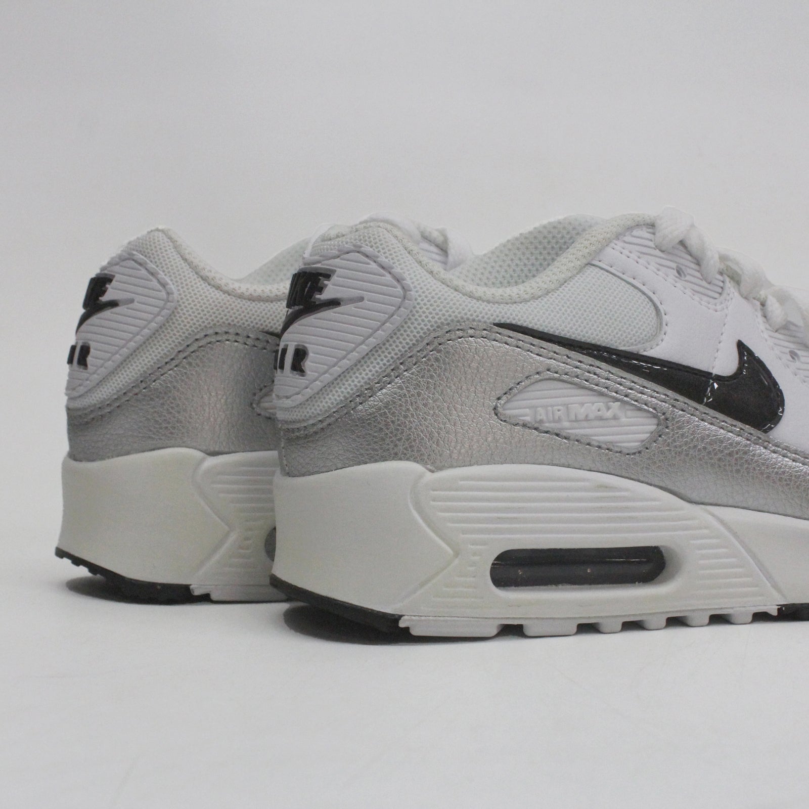 Nike Air Max 90 GS CZ5867-100 Leather Textile Youth Trainers - White Black - 36#color_white black