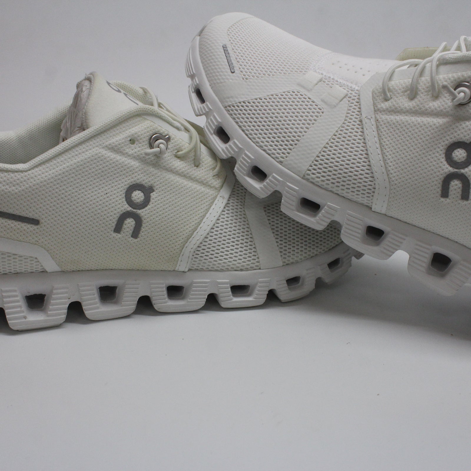 On Cloud 5  59-98373 Textile Synthetic Womens Trainers - Undyed White White - 42#color_undyed white white